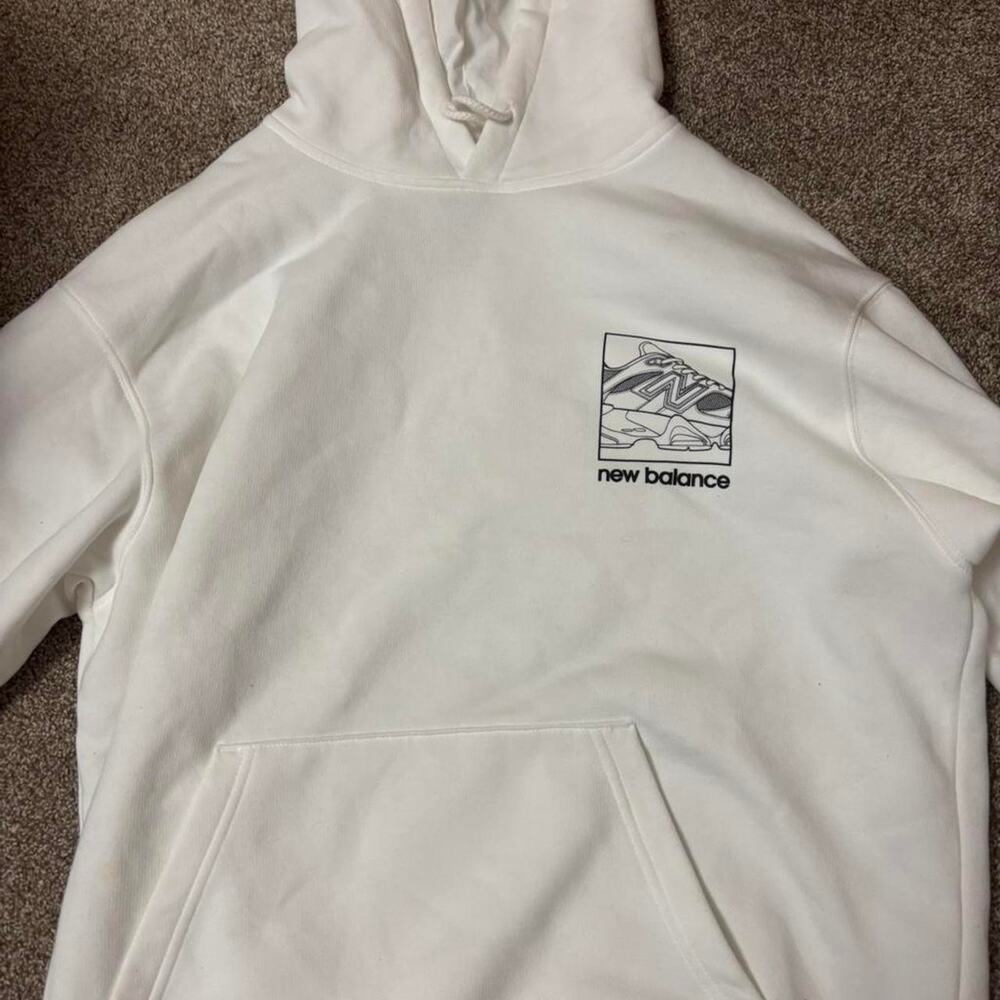 White new balance hoodie hoodie